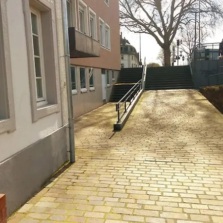 Pearl - King Bed - Netflix - Projector - Fast Wi-fi アパート