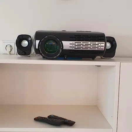 Pearl - King Bed - Netflix - Projector - Fast Wi-fi Διαμέρισμα