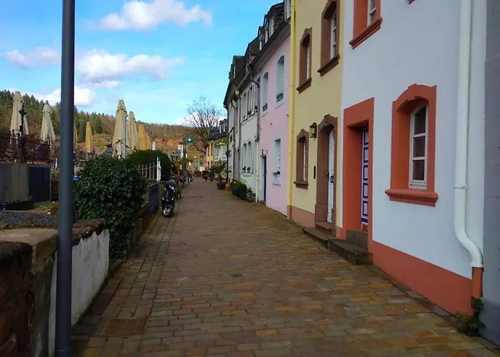 Apartment Pearl - King Bed - Netflix - Projector - Fast Wi-fi